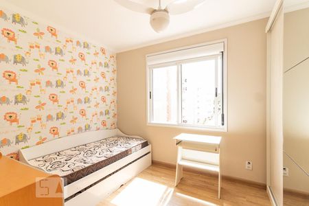 Dormitório de apartamento para alugar com 2 quartos, 68m² em Jardim Itu-sabará, Porto Alegre