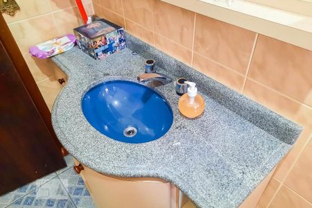 Casa à venda com 80m², 2 quartos e 4 vagasBanheiro 1