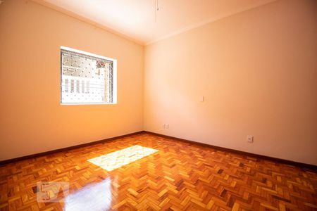 Casa à venda com 214m², 3 quartos e 3 vagassuite