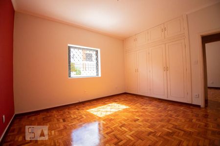 quarto 2 de casa para alugar com 3 quartos, 214m² em Jardim do Trevo, Campinas