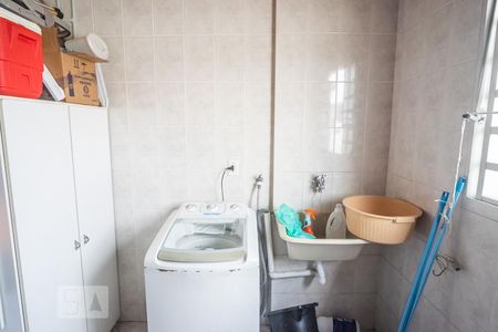 Casa à venda com 250m², 6 quartos e 2 vagasÁrea de Serviço