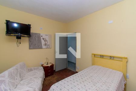 Casa à venda com 370m², 4 quartos e 3 vagas Casa à venda com 370m², 4 quartos e 3 vagasQuarto 2