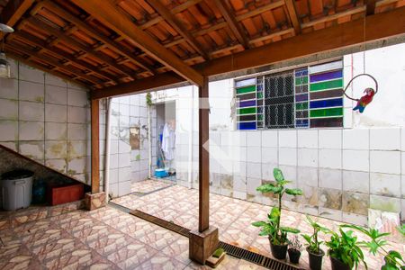 Casa à venda com 370m², 4 quartos e 3 vagas Casa à venda com 370m², 4 quartos e 3 vagasQuintal