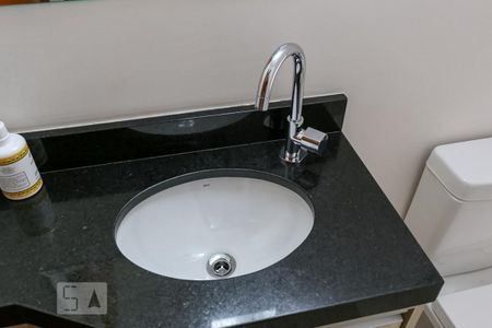 Casa à venda com 206m², 3 quartos e 2 vagasLavabo