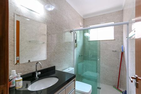 Casa à venda com 206m², 3 quartos e 2 vagasBanheiro Suíte