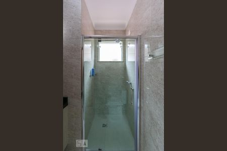 Casa à venda com 206m², 3 quartos e 2 vagasBanheiro