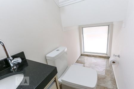 Casa à venda com 206m², 3 quartos e 2 vagasLavabo