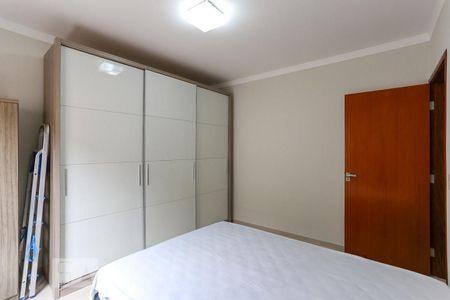 Casa à venda com 206m², 3 quartos e 2 vagasQuarto 1