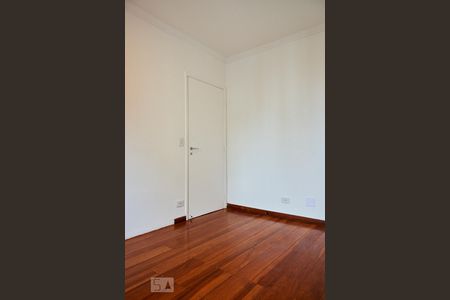 Apartamento à venda com 125m², 3 quartos e 2 vagasQuarto 2