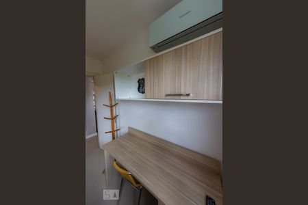 quarto 1 de apartamento à venda com 2 quartos, 64m² em Cristal, Porto Alegre