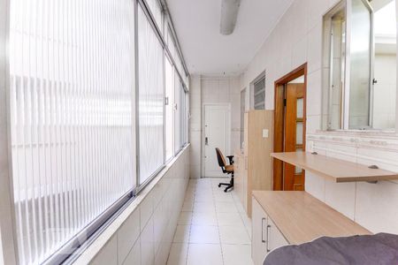 Apartamento à venda com 100m², 3 quartos e sem vagaÁrea de Serviço