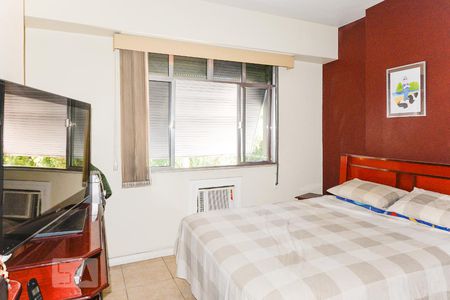 Apartamento à venda com 100m², 3 quartos e sem vagaQuarto 1