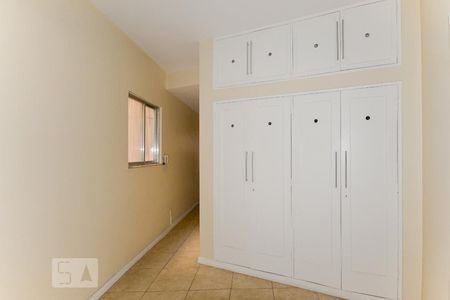 Apartamento à venda com 100m², 3 quartos e sem vagaCorredor