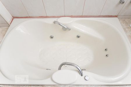 Apartamento à venda com 100m², 3 quartos e sem vagaBanheiro 2