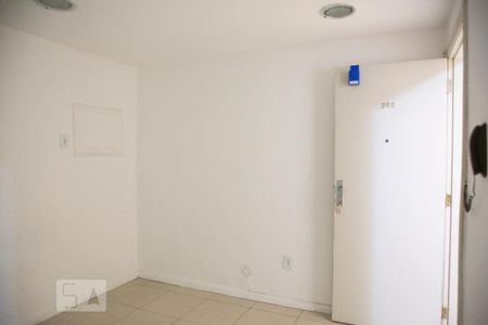 Salade Apartamento com 2 quartos, 40m² Copacabana
