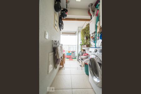Apartamento à venda com 75m², 2 quartos e 1 vaga Apartamento à venda com 75m², 2 quartos e 1 vagaÁrea de Serviço