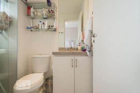 Apartamento à venda com 75m², 2 quartos e 1 vaga Apartamento à venda com 75m², 2 quartos e 1 vagaBanheiro Suíte 1