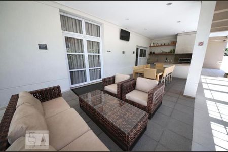 Apartamento à venda com 75m², 2 quartos e 1 vaga Apartamento à venda com 75m², 2 quartos e 1 vagaÁrea comum