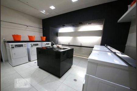 Apartamento à venda com 75m², 2 quartos e 1 vaga Apartamento à venda com 75m², 2 quartos e 1 vagaÁrea comum