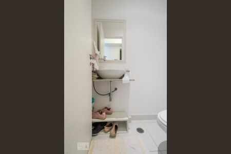 Apartamento à venda com 75m², 2 quartos e 1 vaga Apartamento à venda com 75m², 2 quartos e 1 vagaLavabo