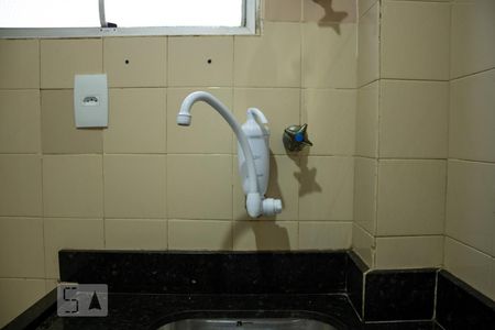 Cozinha de kitnet/studio para alugar com 1 quarto, 25m² em Liberdade, São Paulo