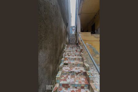 Casa para alugar com 35m², 1 quarto e sem vagaEscada