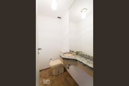 Lavabo de apartamento para alugar com 3 quartos, 95m² em Vila Mariana, São Paulo