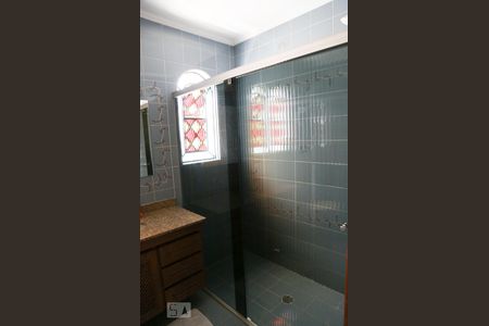 Casa à venda com 260m², 4 quartos e 3 vagas Casa à venda com 260m², 4 quartos e 3 vagasBanheiro 1