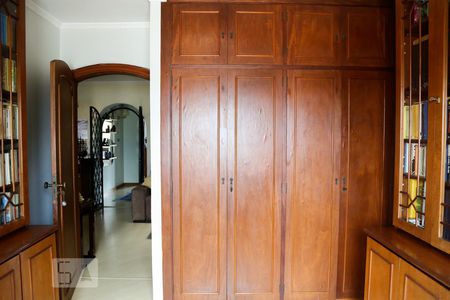 Casa à venda com 260m², 4 quartos e 3 vagas Casa à venda com 260m², 4 quartos e 3 vagasQuarto 1