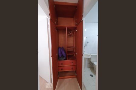 Corredor de apartamento para alugar com 1 quarto, 40m² em Vila Pompéia, São Paulo