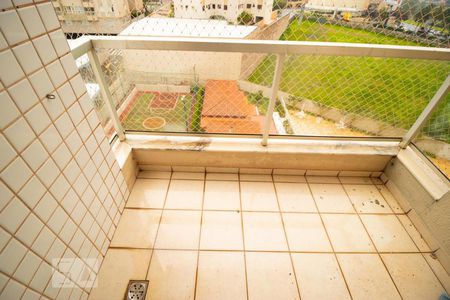 Apartamento à venda com 101m², 2 quartos e 2 vagasSacada