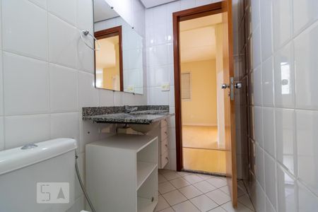 Apartamento à venda com 101m², 2 quartos e 2 vagasBanheiro