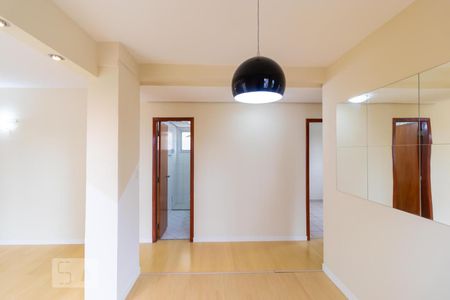 Apartamento à venda com 101m², 2 quartos e 2 vagasSalas