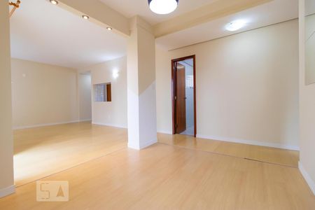 Apartamento à venda com 101m², 2 quartos e 2 vagasSalas