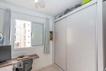 Apartamento à venda com 75m², 3 quartos e 2 vagasQuarto 2