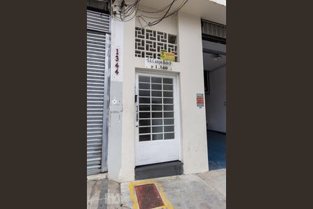 Apartamento para alugar com 70m², 2 quartos e sem vagaFachada