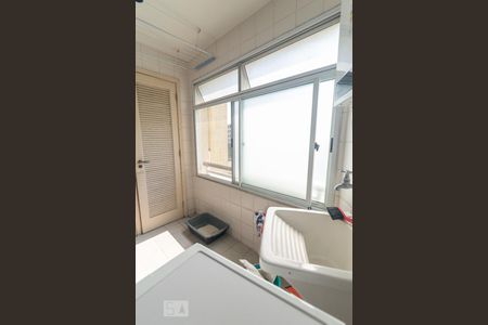 Apartamento à venda com 105m², 3 quartos e 2 vagasÁrea de Serviço