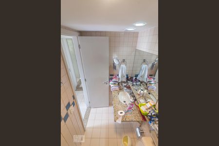 Apartamento à venda com 105m², 3 quartos e 2 vagasBanheiro da Suíte