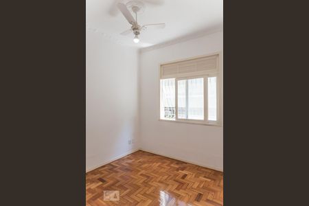 Apartamento à venda com 65m², 2 quartos e 1 vagaQuarto 2