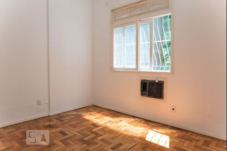 Quarto 1 de apartamento à venda com 2 quartos, 65m² em Tijuca, Rio de Janeiro