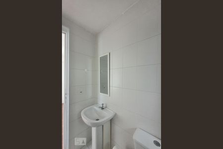 Banheiro de apartamento para alugar com 1 quarto, 33m² em Cambuci, São Paulo