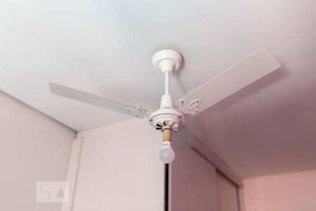 Casa à venda com 220m², 4 quartos e 3 vagasQuarto 2