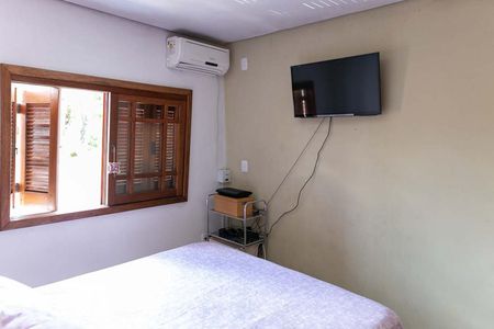 Casa à venda com 220m², 4 quartos e 3 vagasQuarto 3 - Suíte