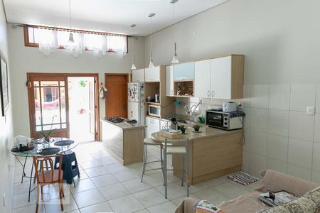 Casa à venda com 220m², 4 quartos e 3 vagasCozinha