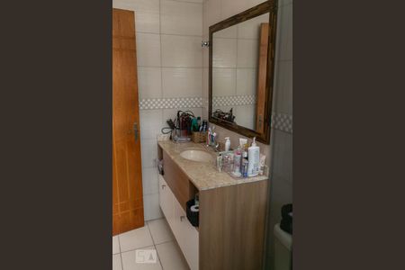 Casa à venda com 220m², 4 quartos e 3 vagasBanheiro da Suíte