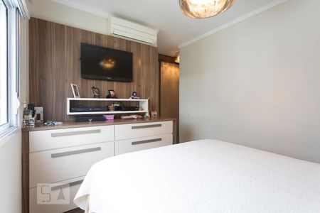 Apartamento à venda com 275m², 4 quartos e 3 vagas Apartamento à venda com 275m², 4 quartos e 3 vagasSuite 1