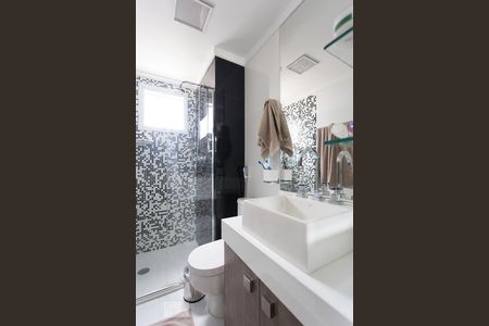 Apartamento à venda com 275m², 4 quartos e 3 vagas Apartamento à venda com 275m², 4 quartos e 3 vagasBanheiro Suite 2