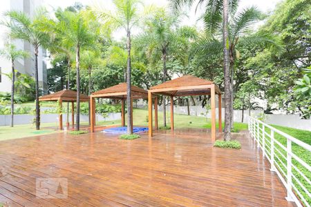 Apartamento à venda com 275m², 4 quartos e 3 vagas Apartamento à venda com 275m², 4 quartos e 3 vagasÁrea comum