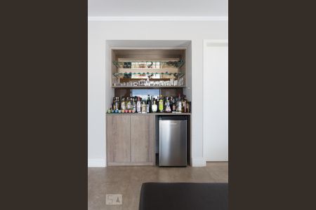 Apartamento à venda com 275m², 4 quartos e 3 vagas Apartamento à venda com 275m², 4 quartos e 3 vagasBar