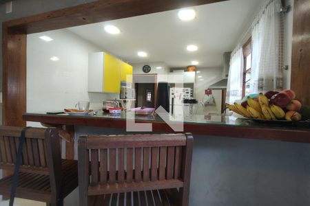 Casa de condomínio à venda com 200m², 2 quartos e 3 vagasCozinha 